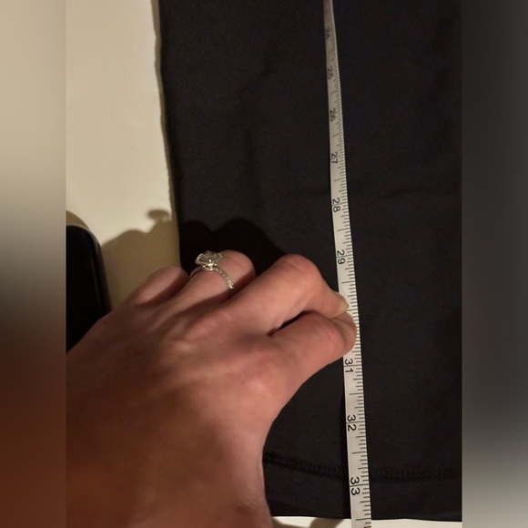 Women’s Old Navy, active power, soft medium, SUPER SOFT side pocketsCOMFORTABLE - Picture 12 of 14